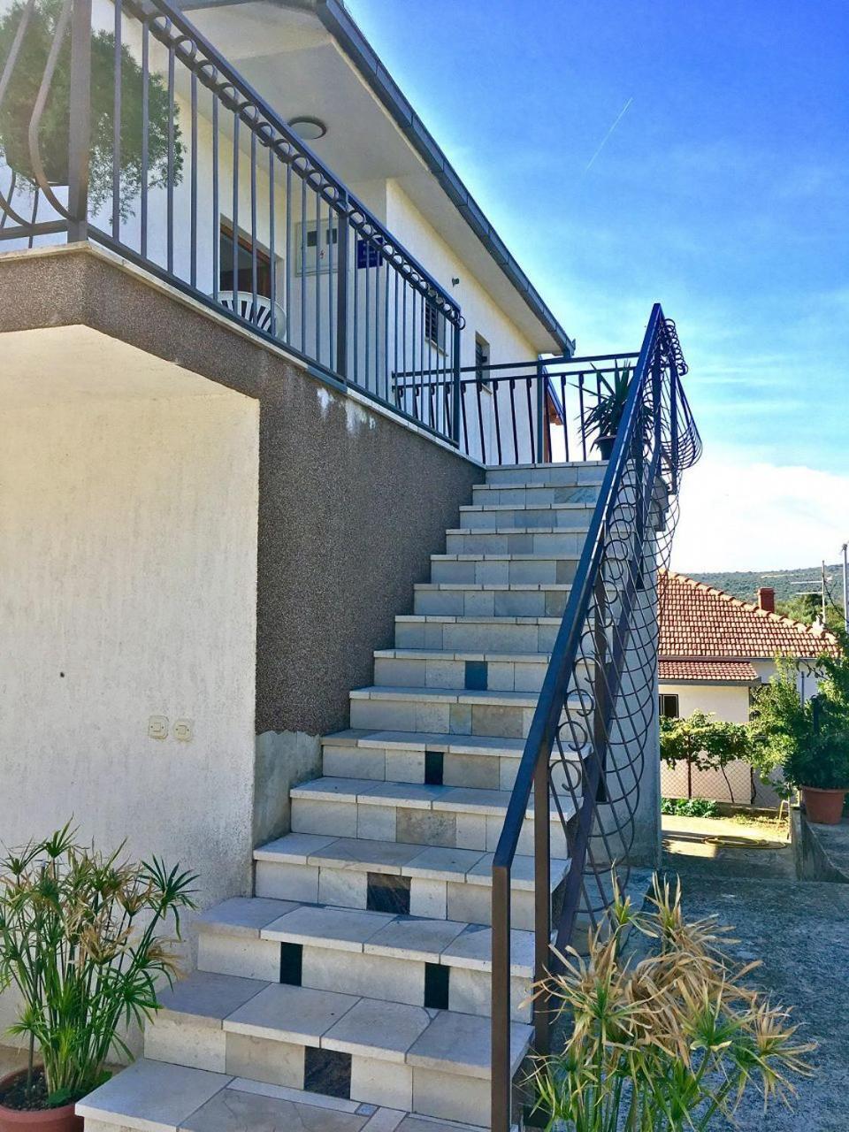 Apartment Ivo Vinišće Esterno foto