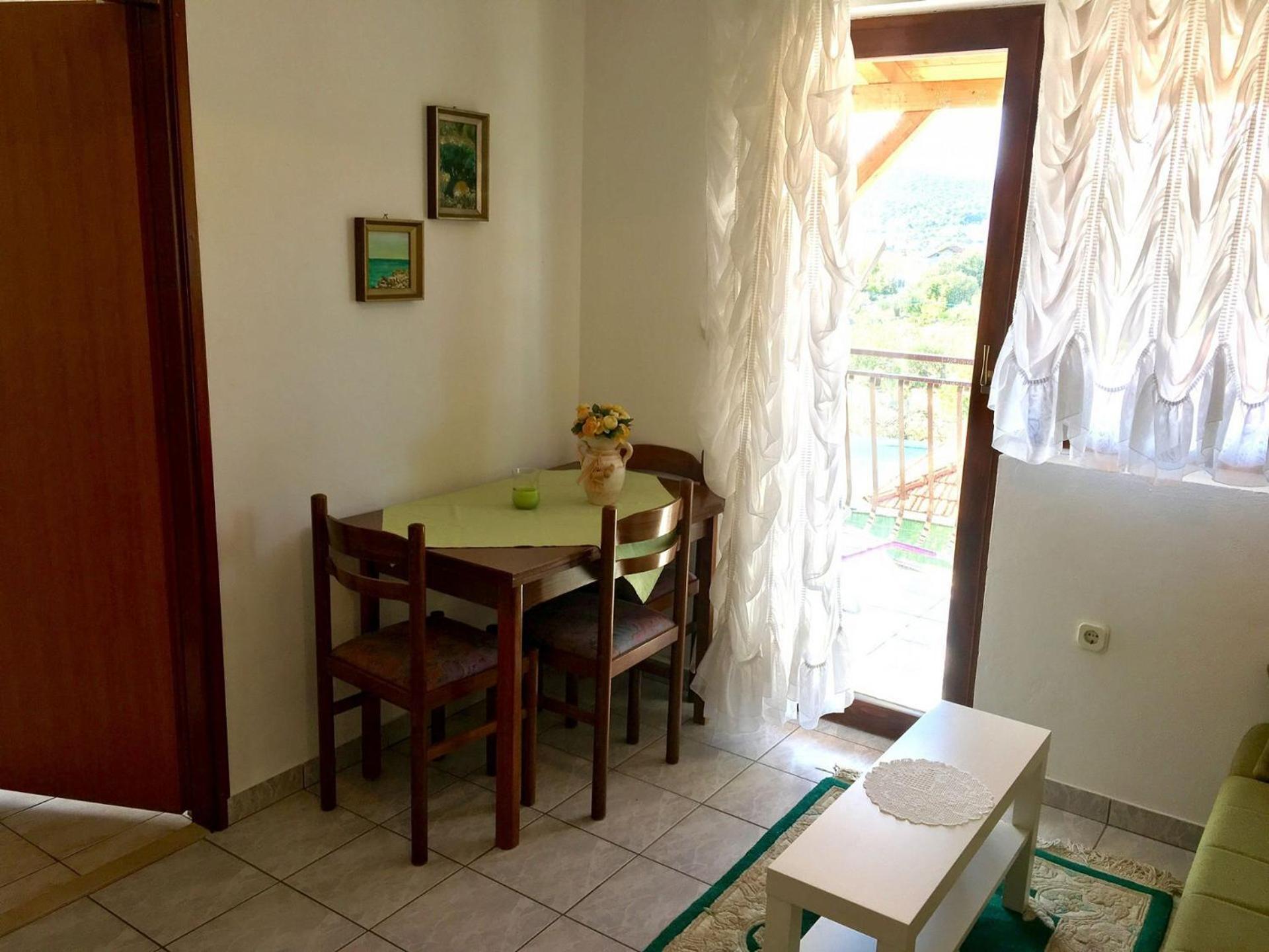 Apartment Ivo Vinišće Esterno foto